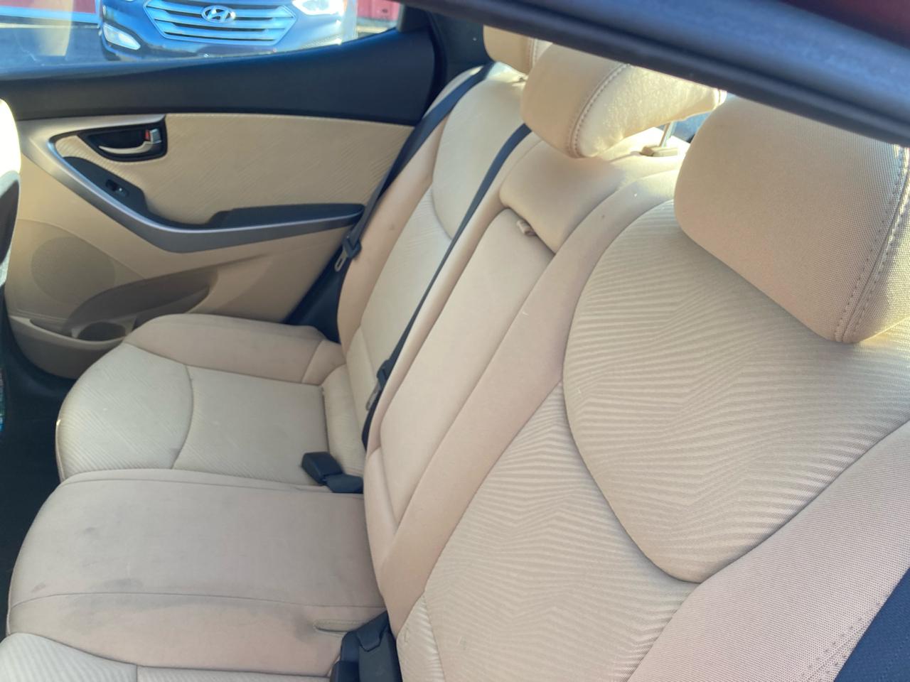 Hyundai Elantra 4dr Sdn Auto GLS 2013