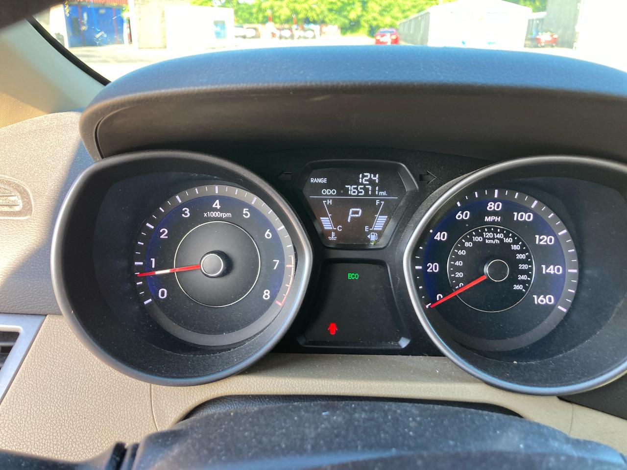 Hyundai Elantra 4dr Sdn Auto GLS 2013
