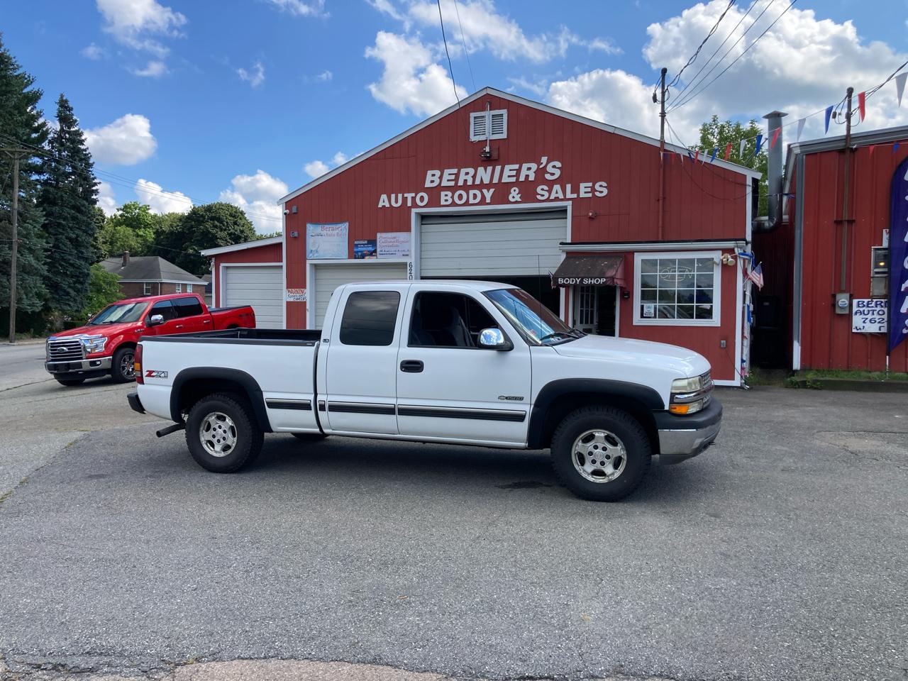 Chevrolet Silverado 1500 LT Ext. Cab Long Bed 4WD 2002