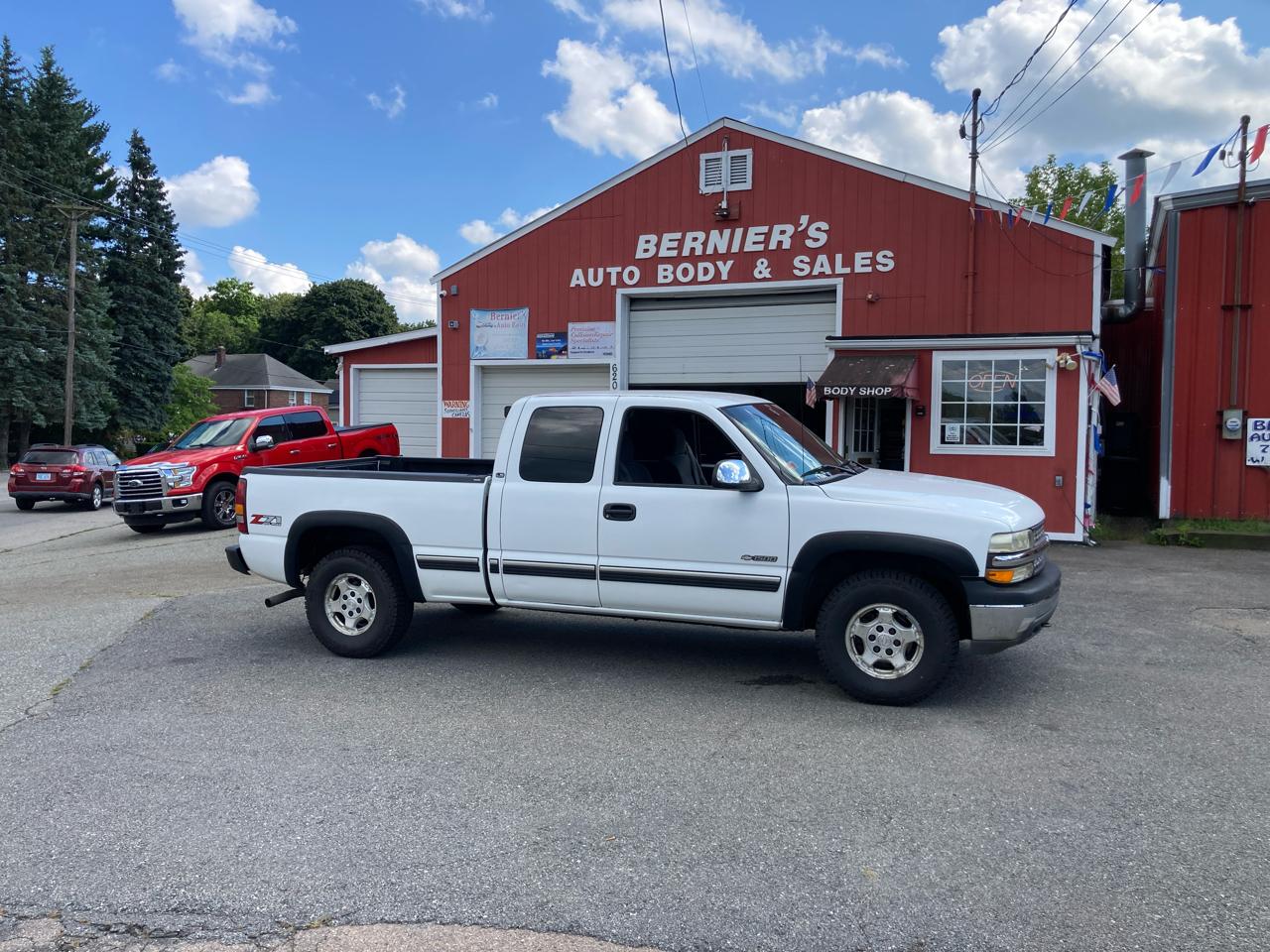 Chevrolet Silverado 1500 LT Ext. Cab Long Bed 4WD 2002