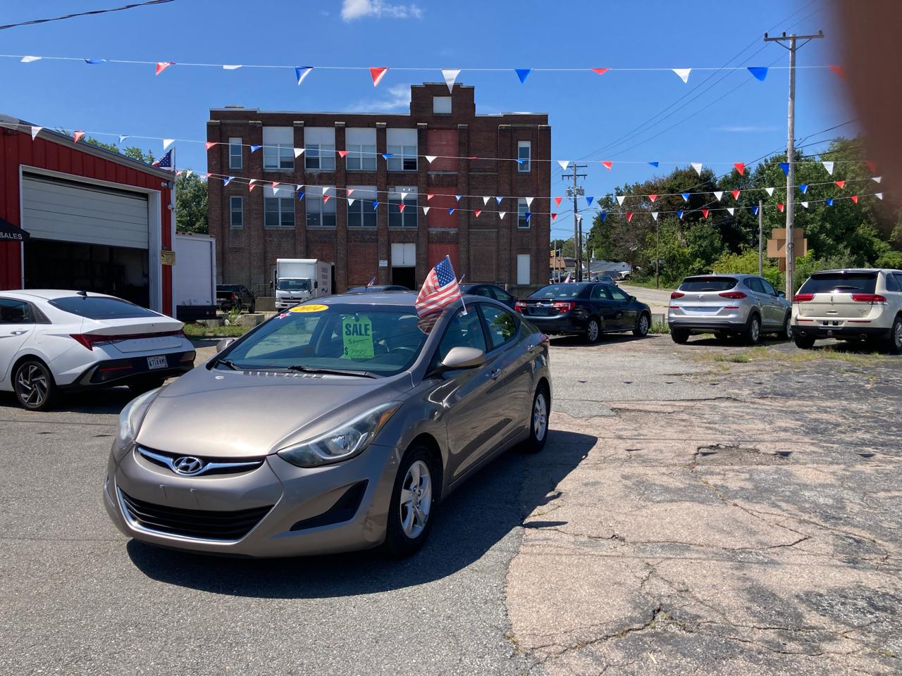 Hyundai ELANTRA GL  2014