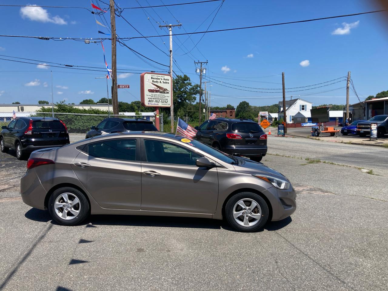 Hyundai ELANTRA GL  2014