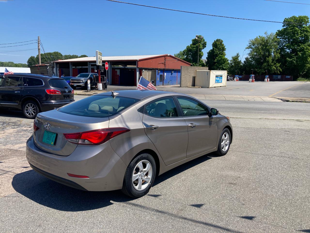 Hyundai ELANTRA GL  2014