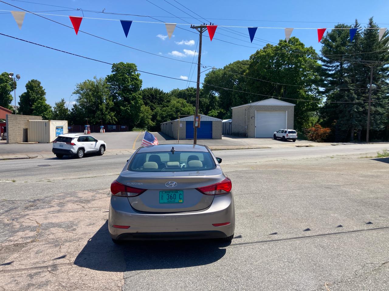 Hyundai ELANTRA GL  2014
