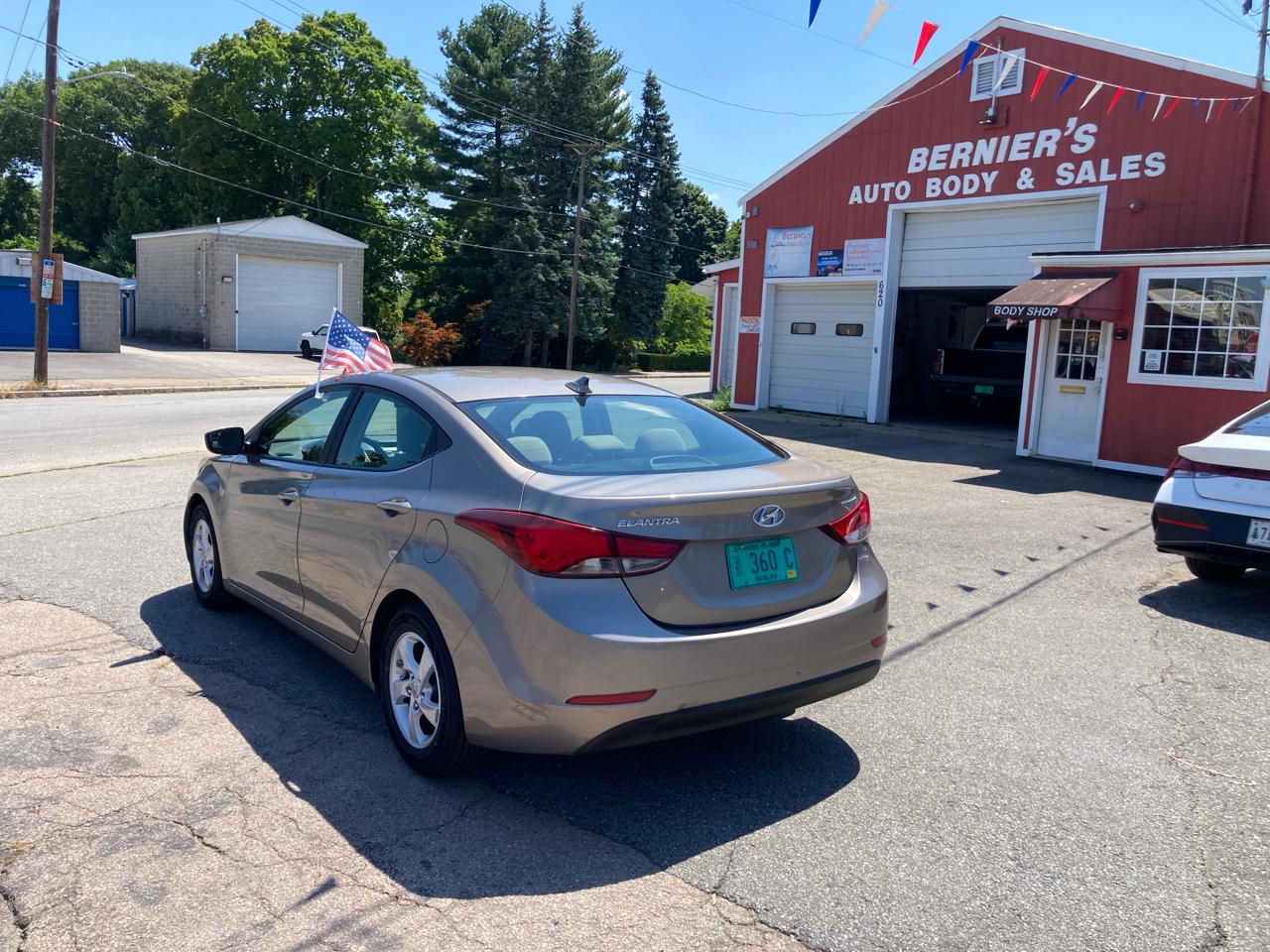 Hyundai ELANTRA GL  2014