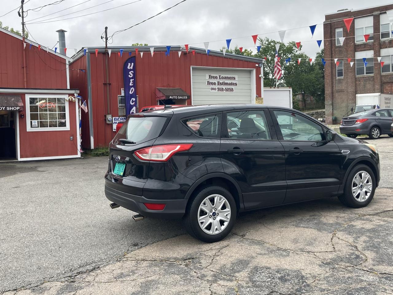 Ford Escape S FWD 2014