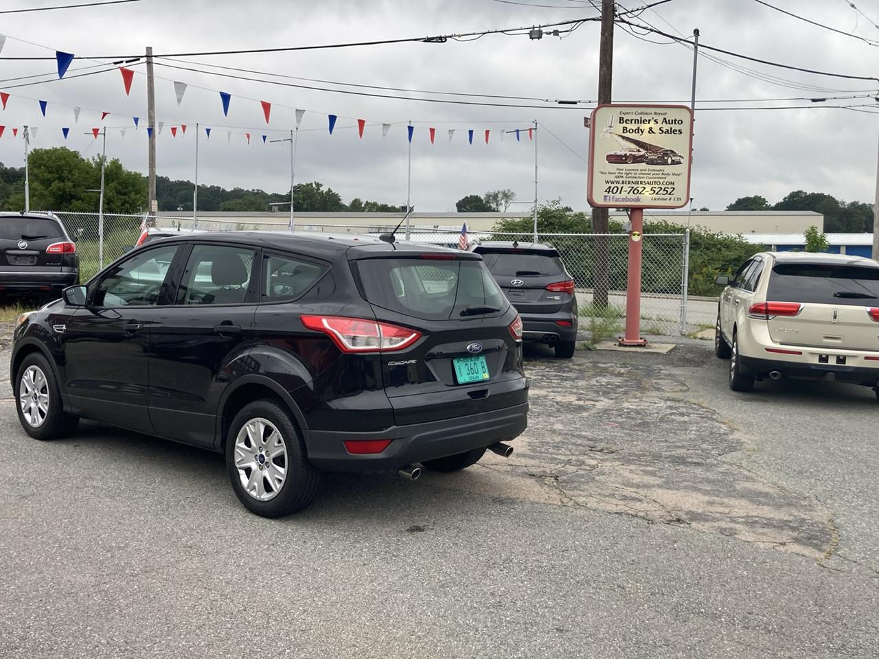 Ford Escape S FWD 2014