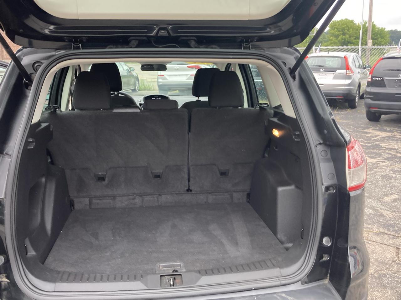 Ford Escape S FWD 2014
