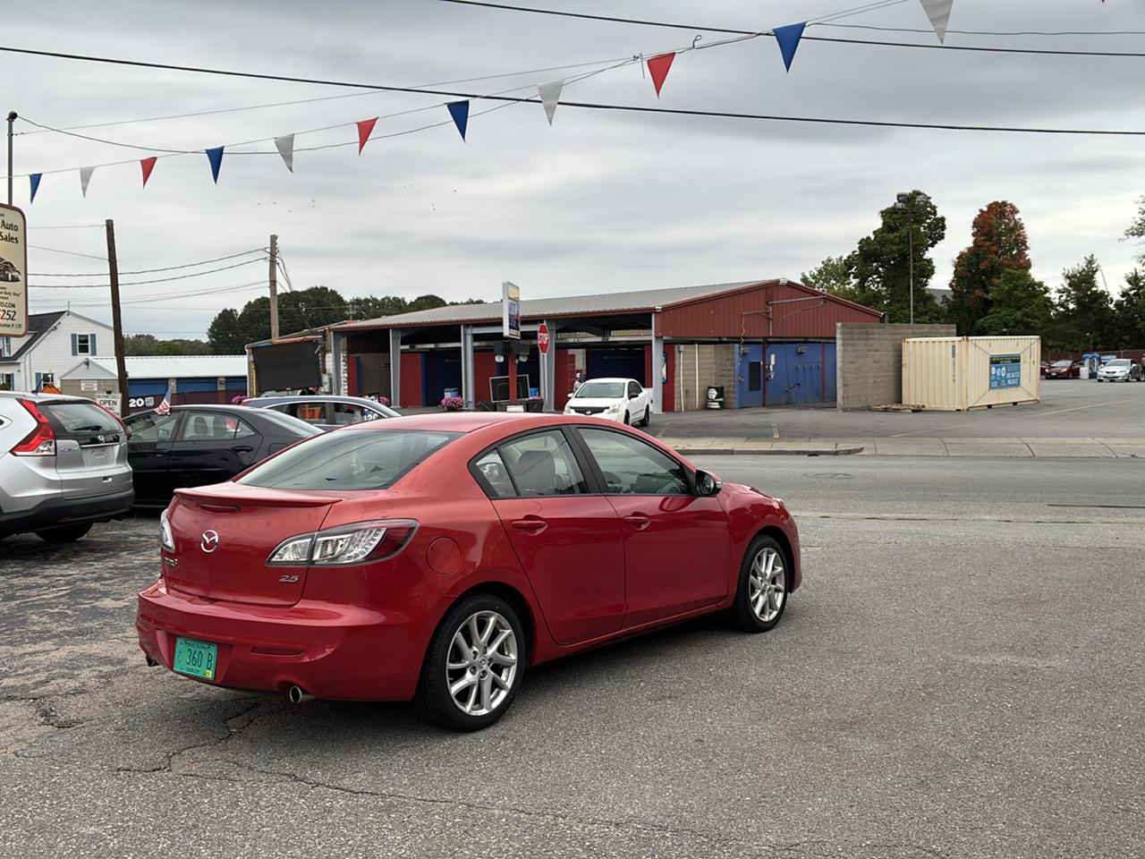 Mazda MAZDA3 i Touring 4-door 2012