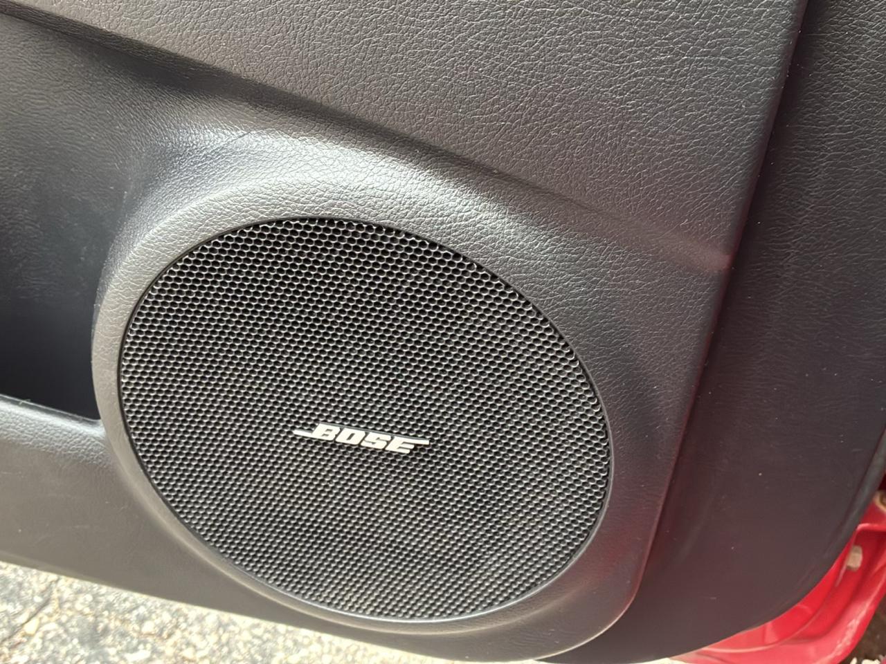 Mazda MAZDA3 i Touring 4-door 2012