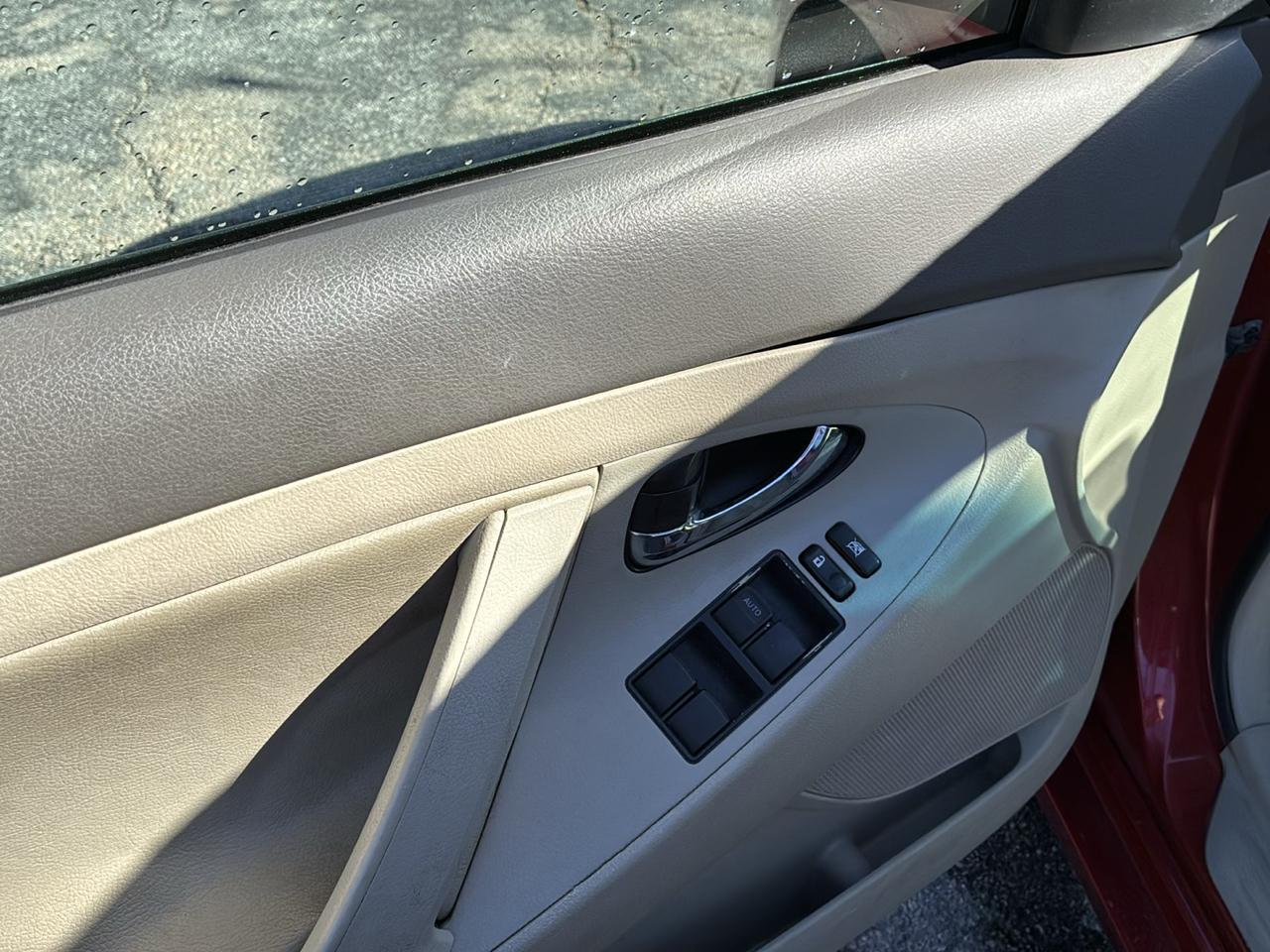 Toyota Camry XLE 5-Spd AT 2009