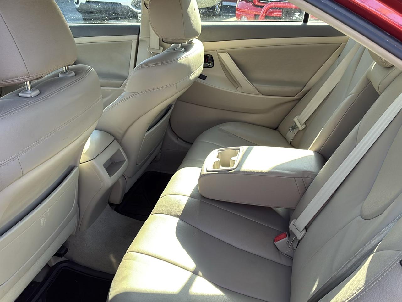 Toyota Camry XLE 5-Spd AT 2009