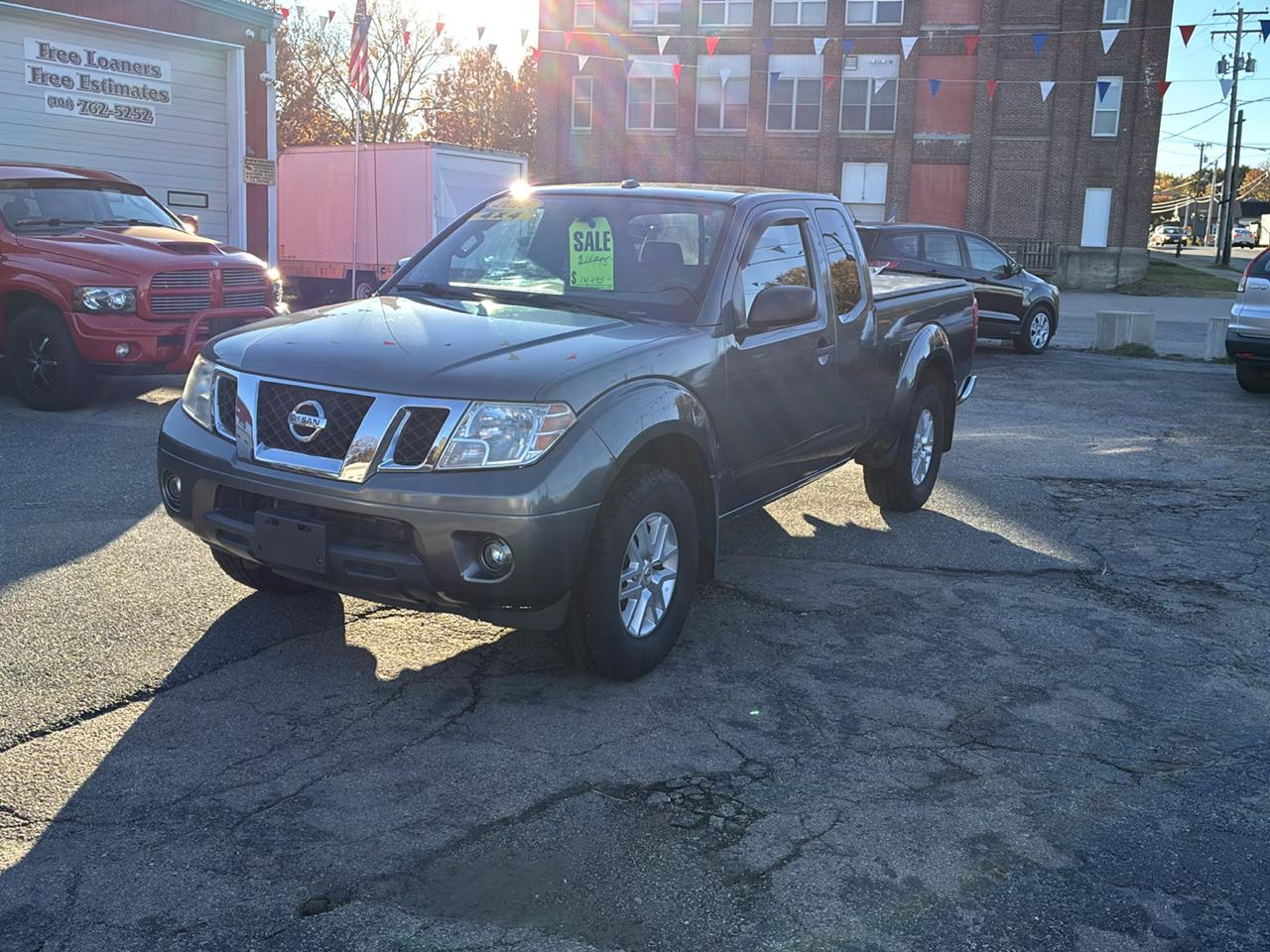 Nissan Frontier S Crew Cab 5AT 4WD 2016