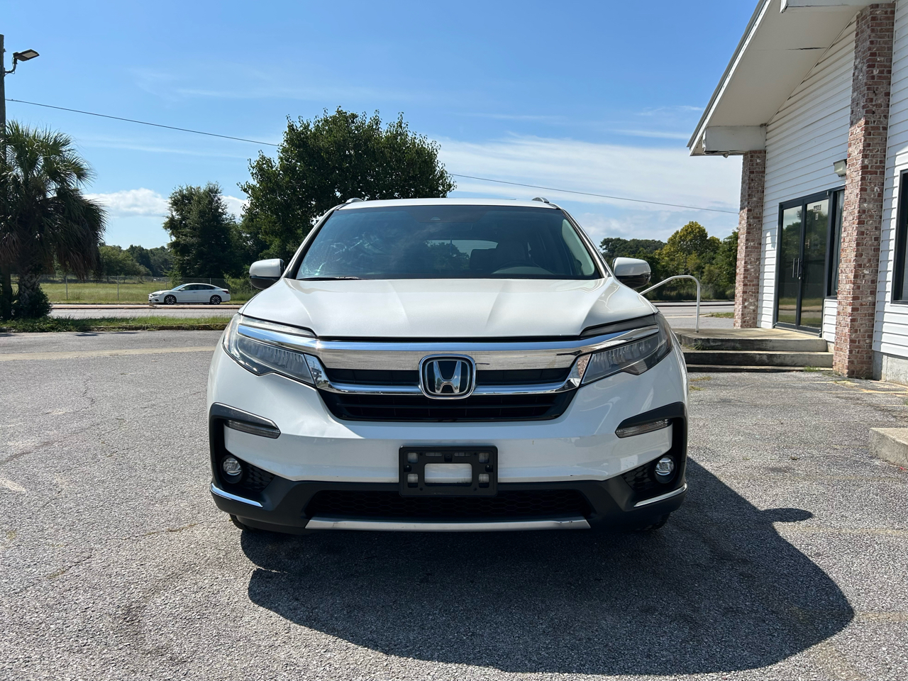 2019 Honda Pilot Touring photo 2