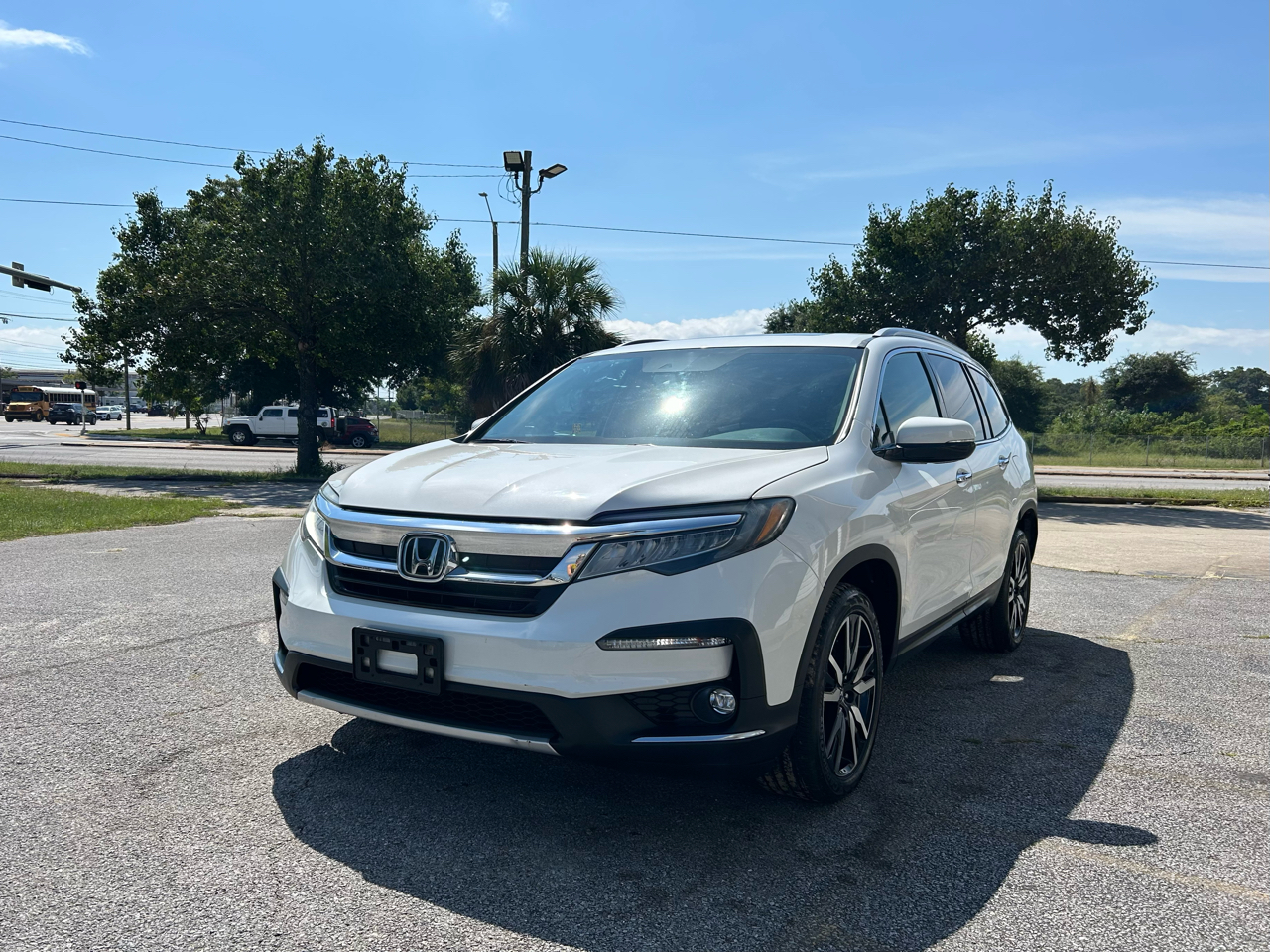 2019 Honda Pilot Touring photo 3