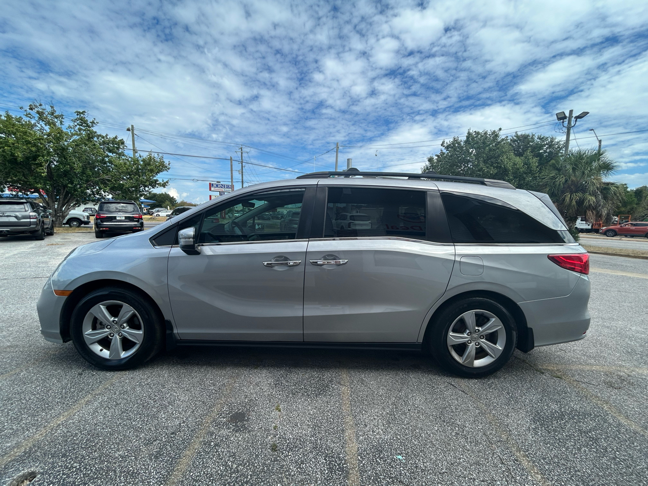 2019 Honda Odyssey EX-L photo 3