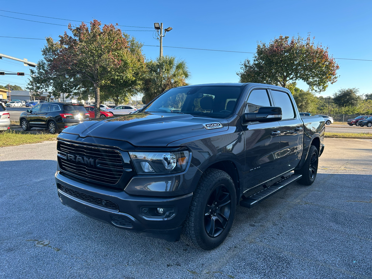 RAM 1500 Big Horn/Lone Star 4x2 Crew Cab 5'7" Box 2021