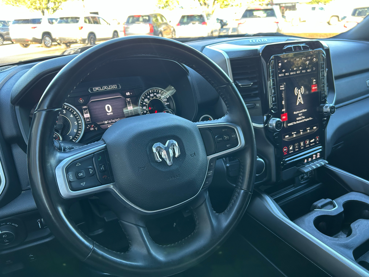 RAM 1500 Big Horn/Lone Star 4x2 Crew Cab 5'7" Box 2021