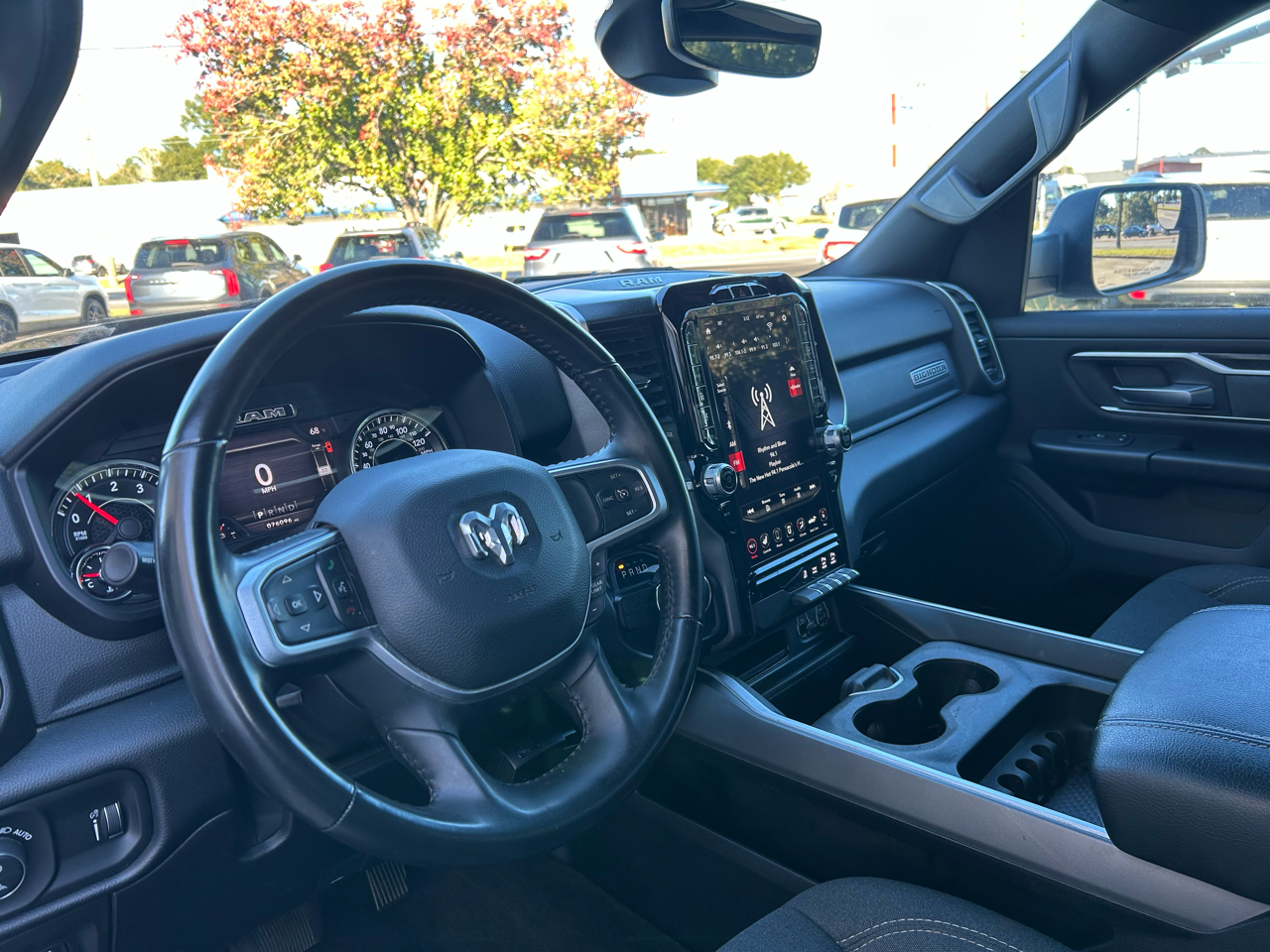 RAM 1500 Big Horn/Lone Star 4x2 Crew Cab 5'7" Box 2021