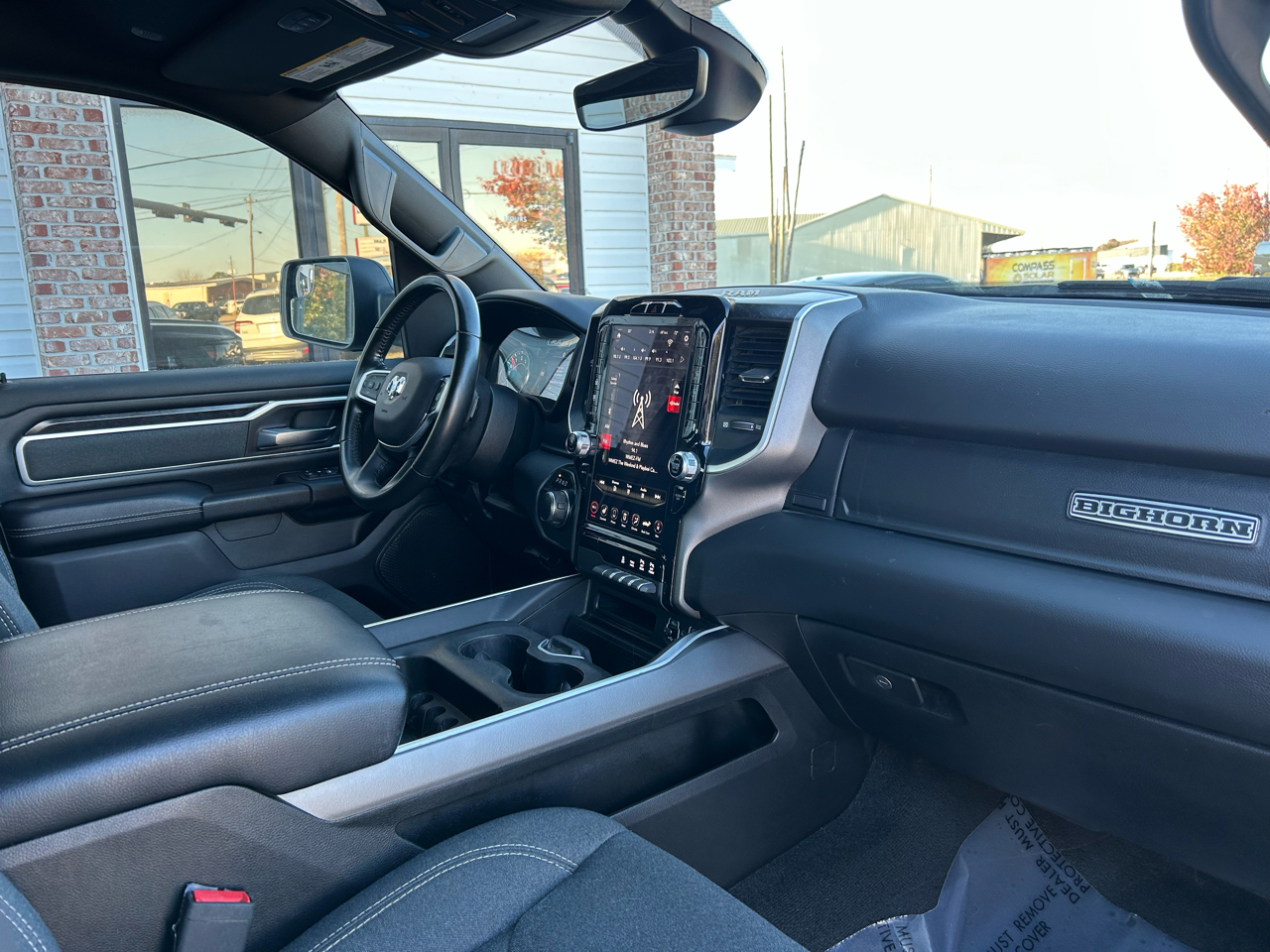 RAM 1500 Big Horn/Lone Star 4x2 Crew Cab 5'7" Box 2021