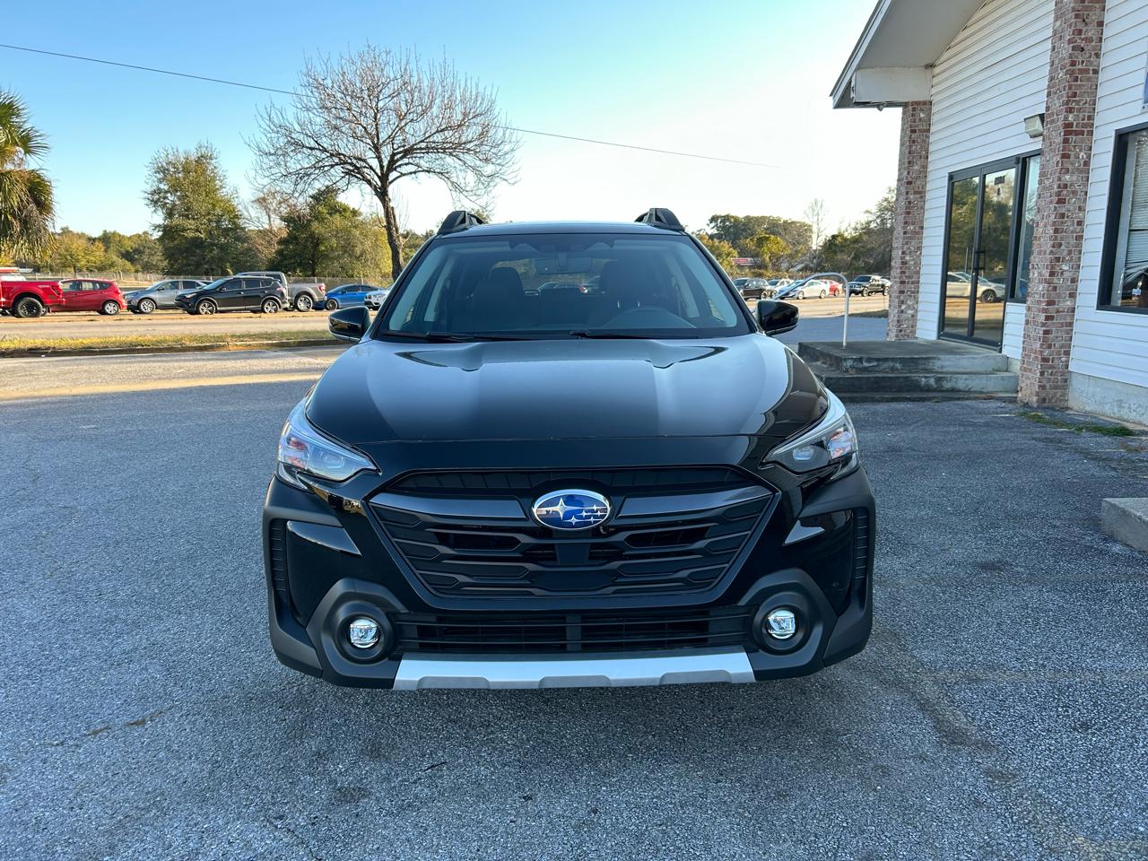 Subaru Outback Limited AWD 2025