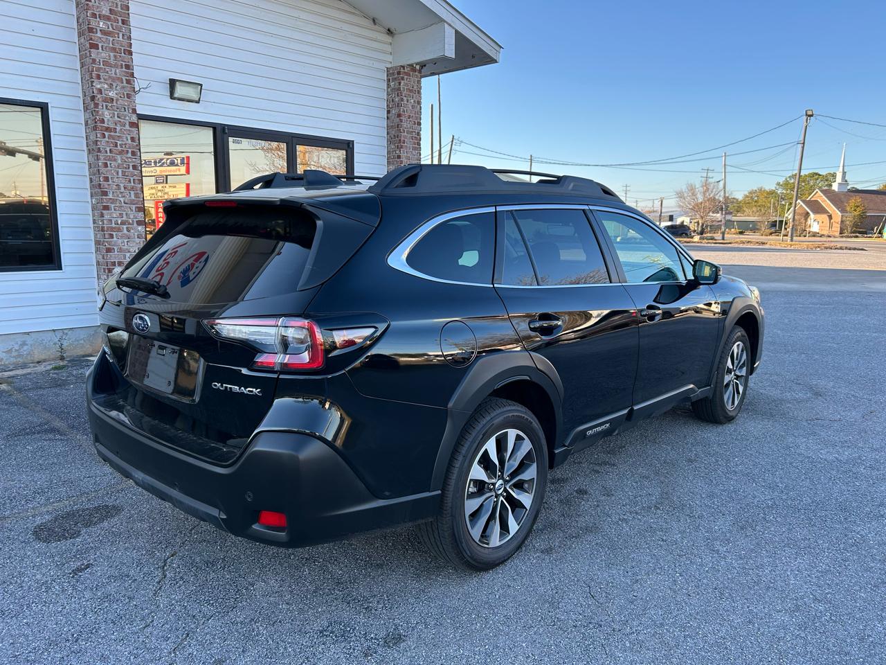 Subaru Outback Limited AWD 2025