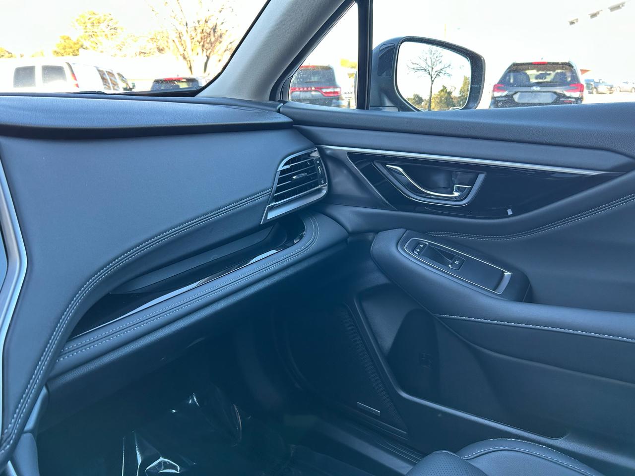 Subaru Outback Limited AWD 2025