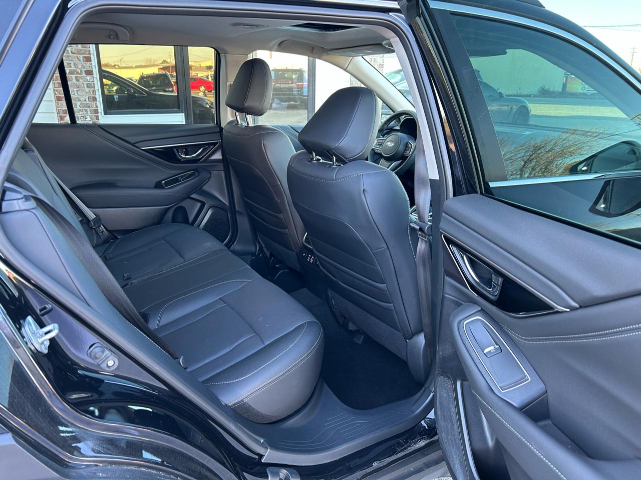 Subaru Outback Limited AWD 2025