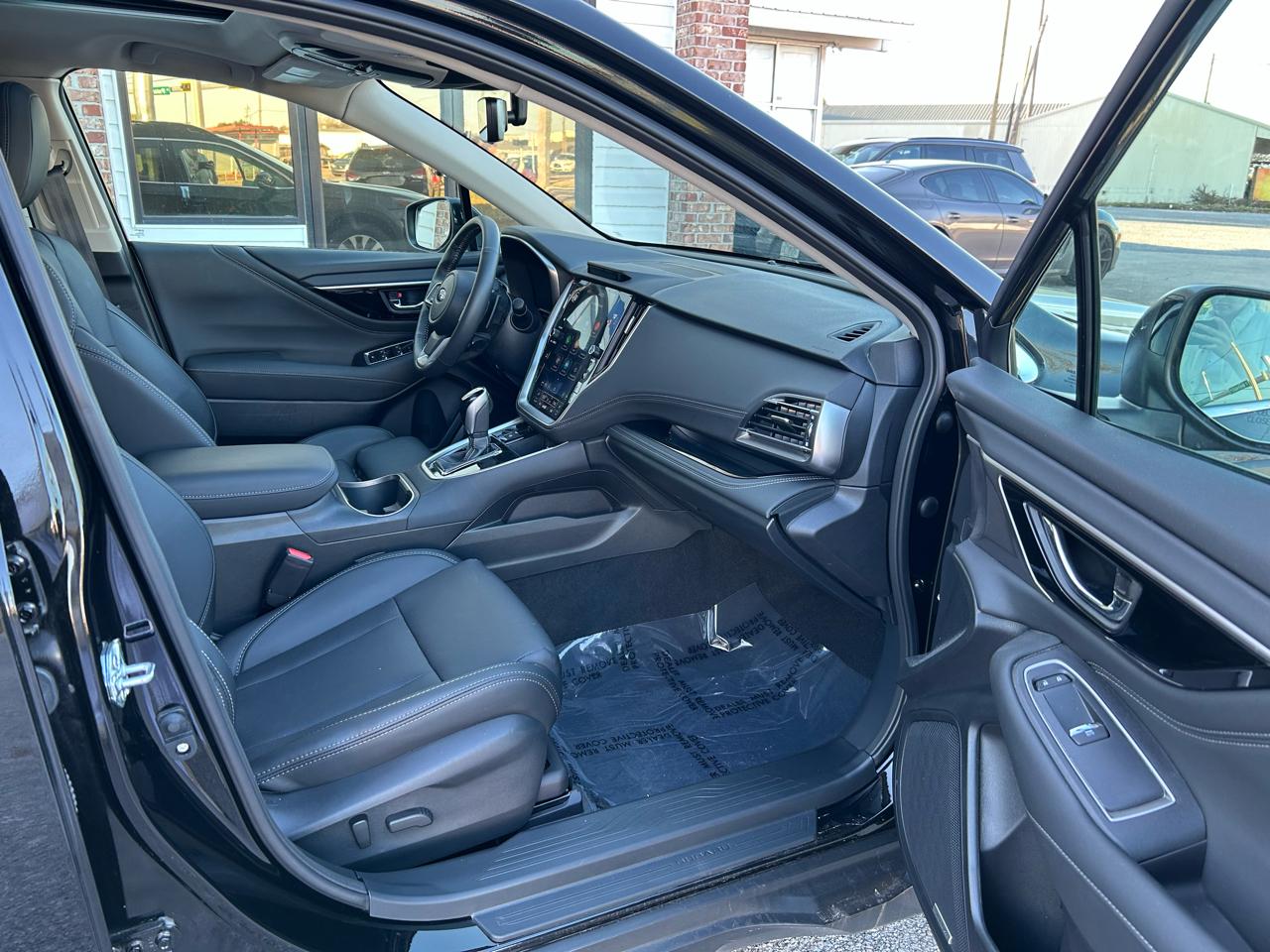 Subaru Outback Limited AWD 2025