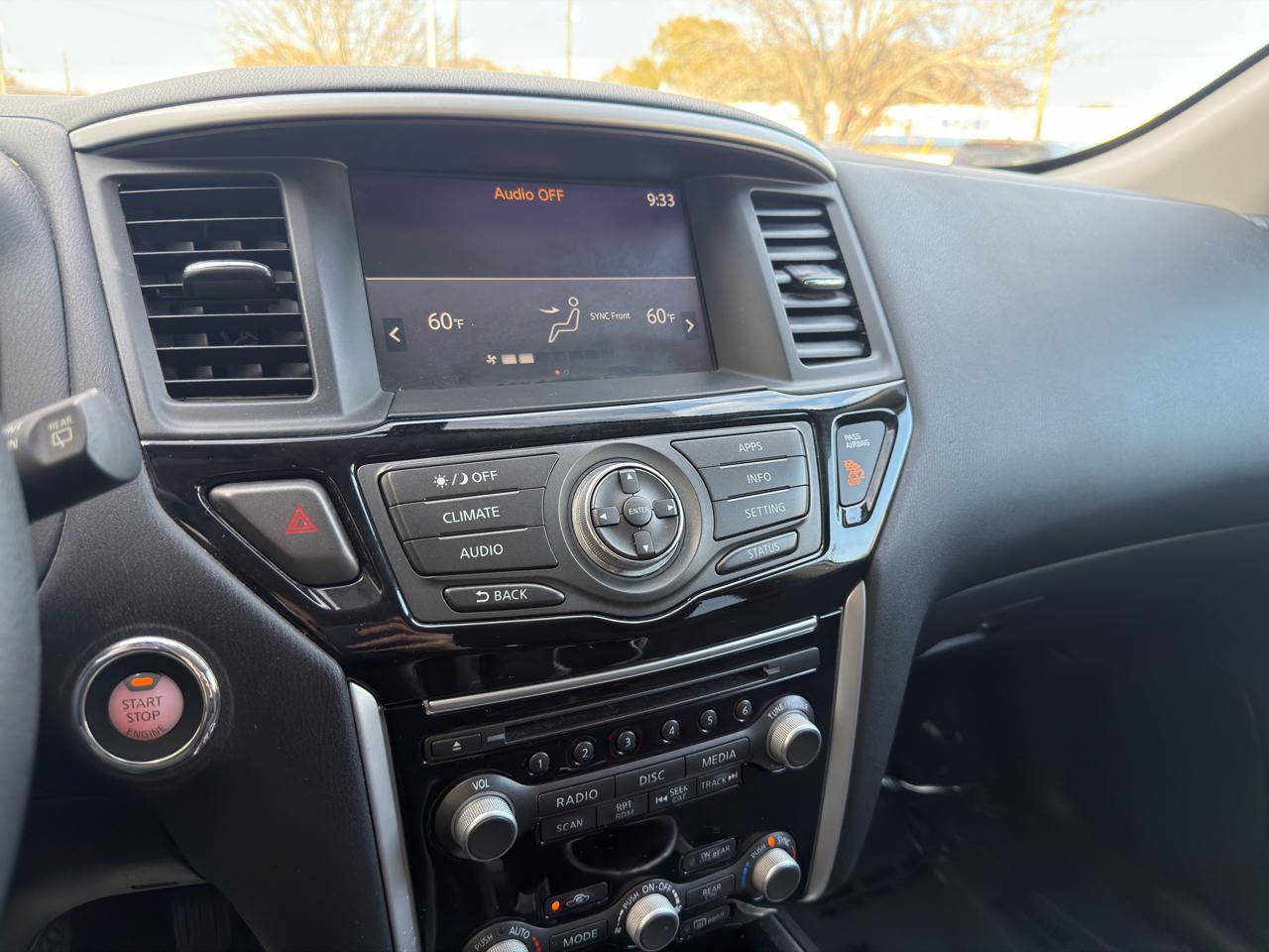 Nissan Pathfinder S 4D SUV FWD 2020