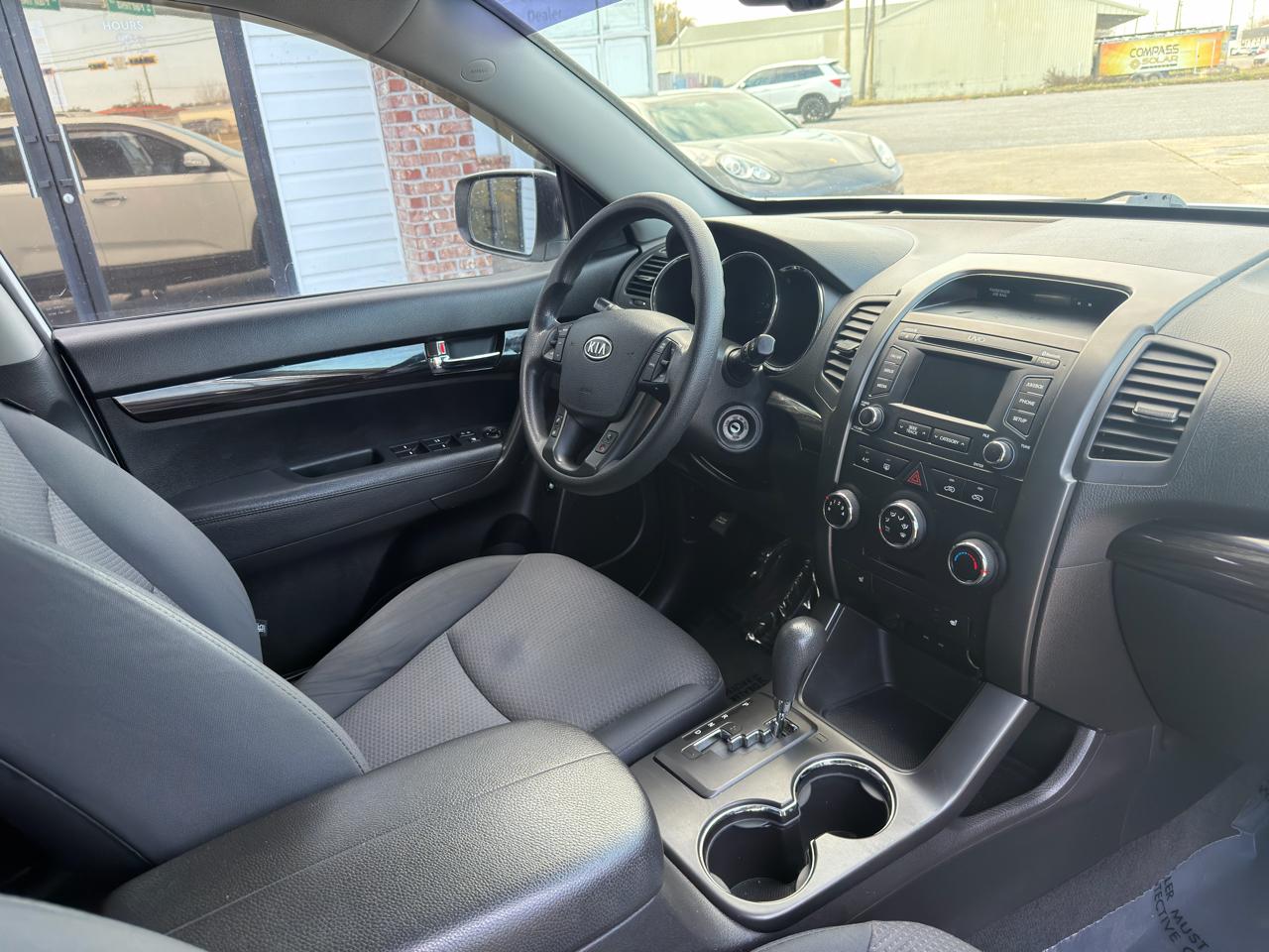 Kia Sorento LX FWD 2013