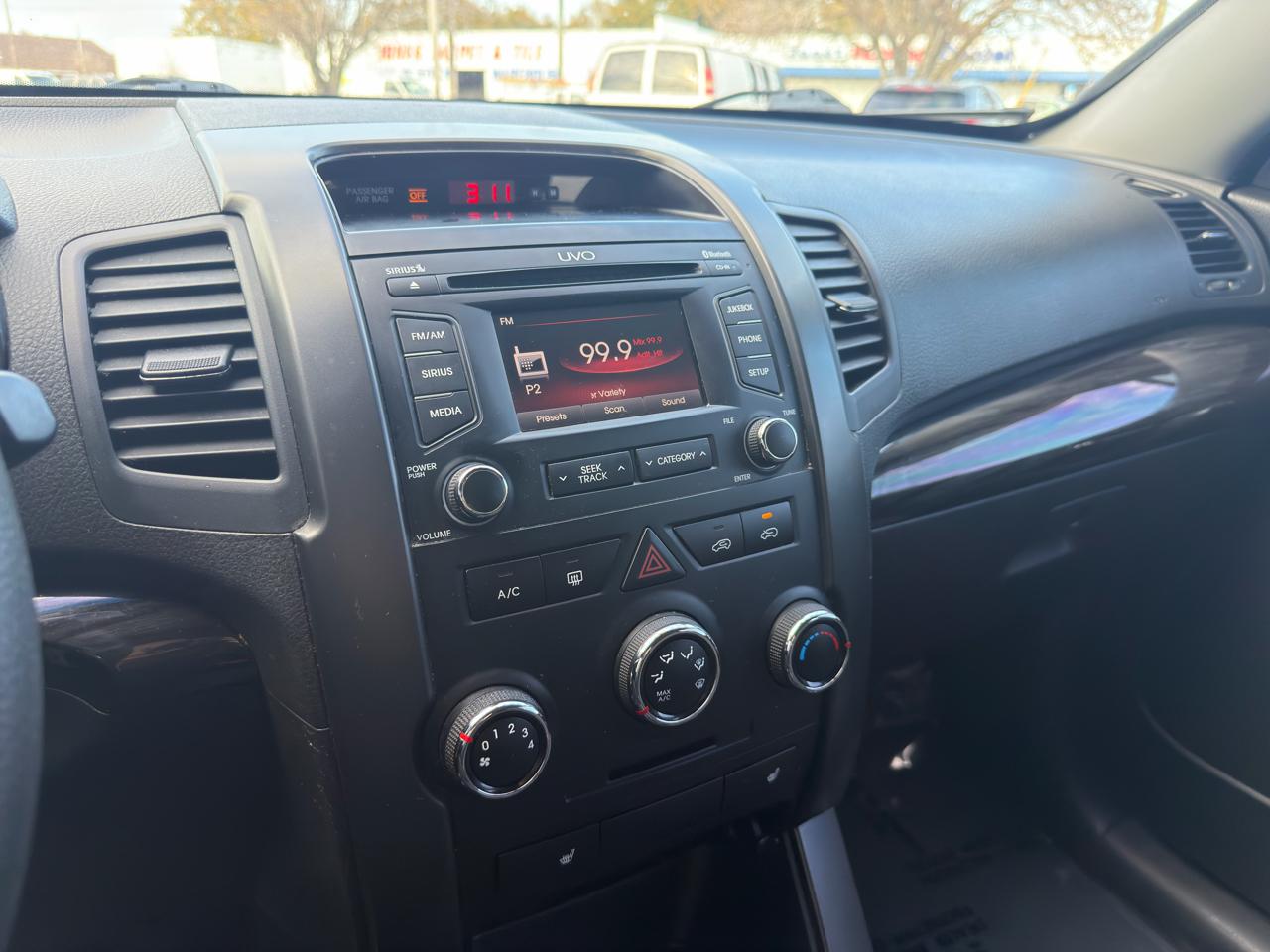 Kia Sorento LX FWD 2013