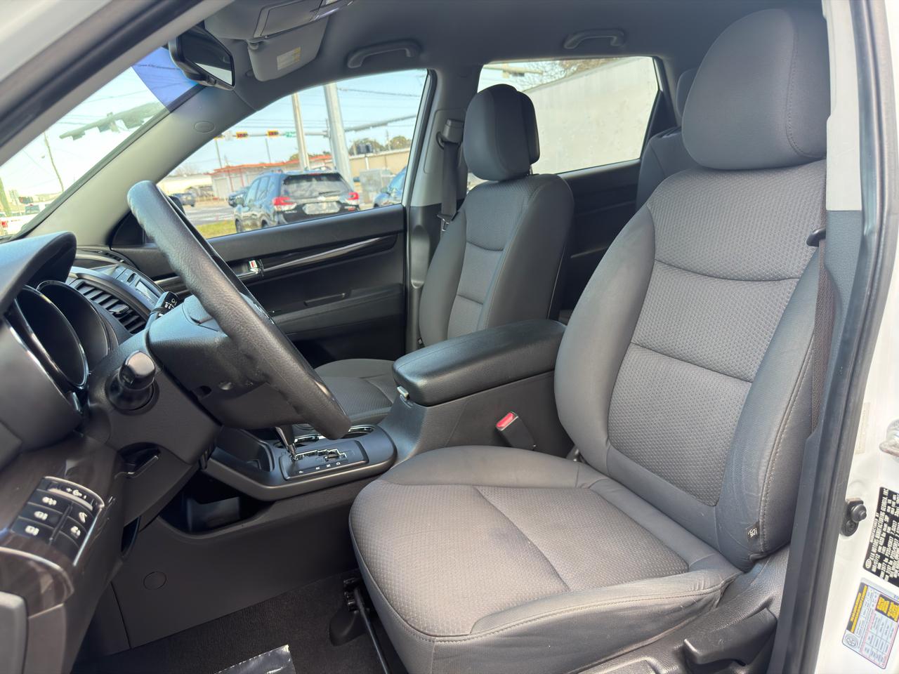 Kia Sorento LX FWD 2013