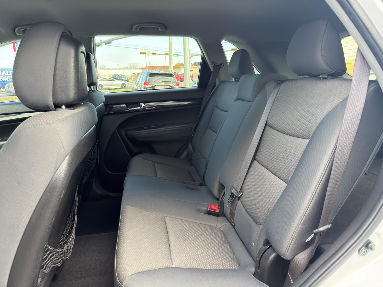 Kia Sorento LX FWD 2013