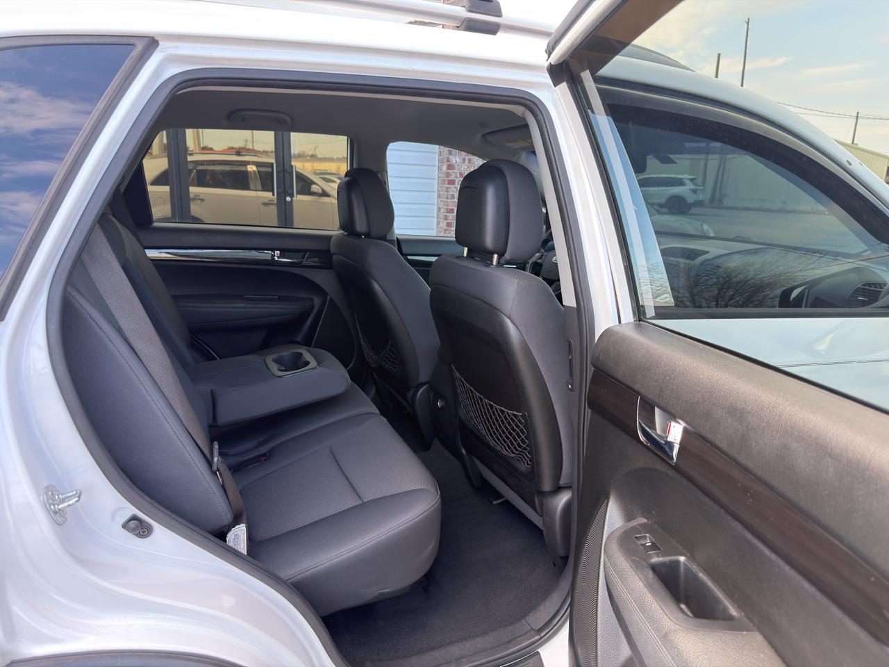 Kia Sorento LX FWD 2013