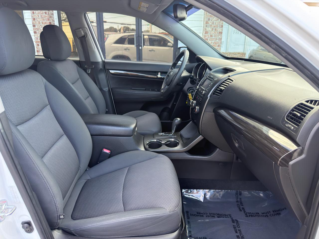 Kia Sorento LX FWD 2013