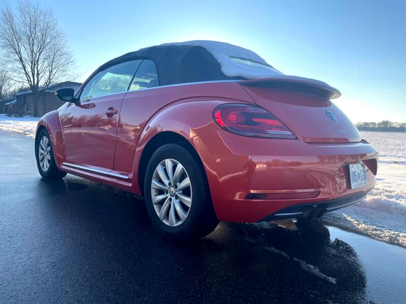 Volkswagen Beetle 2.0T SE Convertible 2018