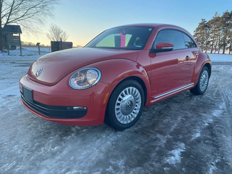 Volkswagen Beetle 1.8T PZEV 5M 2016