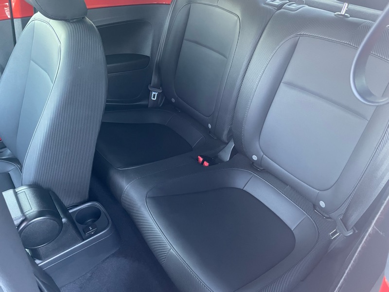 Volkswagen Beetle 1.8T PZEV 5M 2016