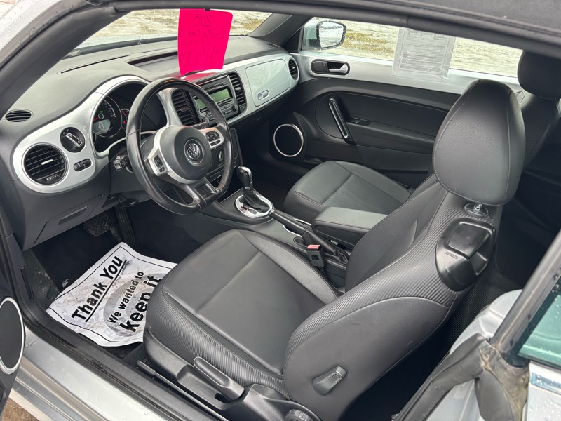 Volkswagen Beetle 1.8T PZEV Convertible 2015