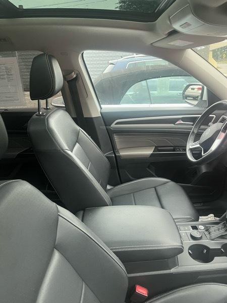 Volkswagen Atlas V6 SE w/Technology 4MOTION 2021