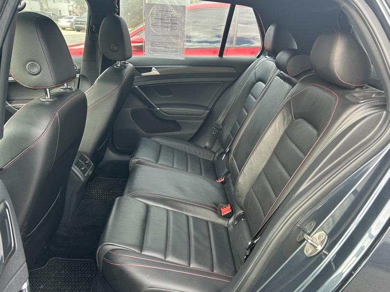 Volkswagen Golf GTI Autobahn 6A 4-Door 2018