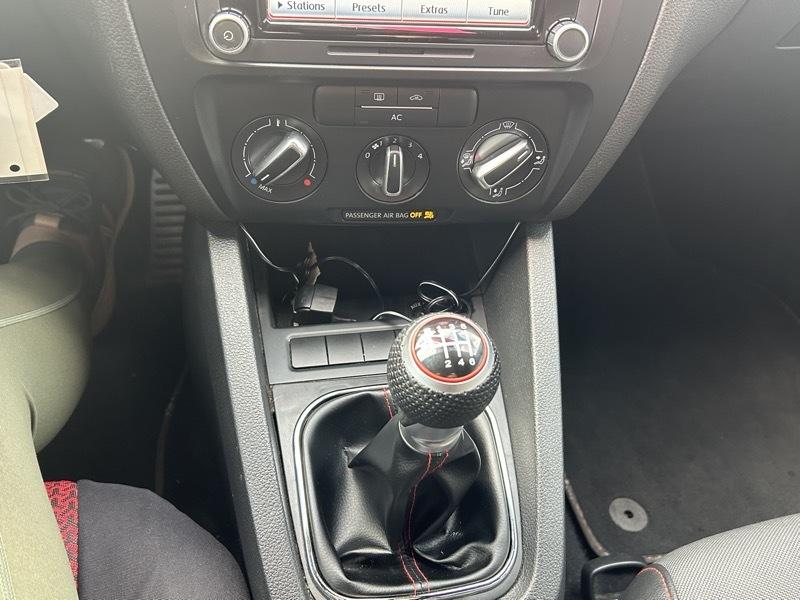 Volkswagen Jetta 2.0T GLI 2012