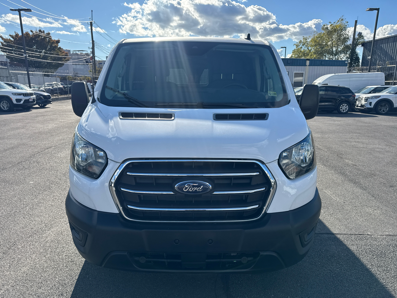 Ford Transit 150 Van Low Roof w/Sliding Pass. 130-in. WB 2024 Ford Transit 150 Van Low Roof w/Sliding Pass. 130-in. WB 2024