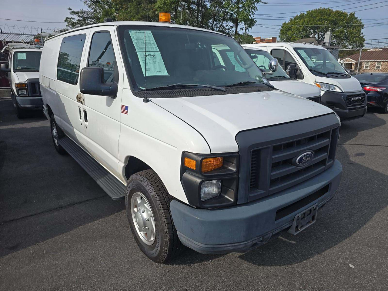 Ford Econoline E-250 2014