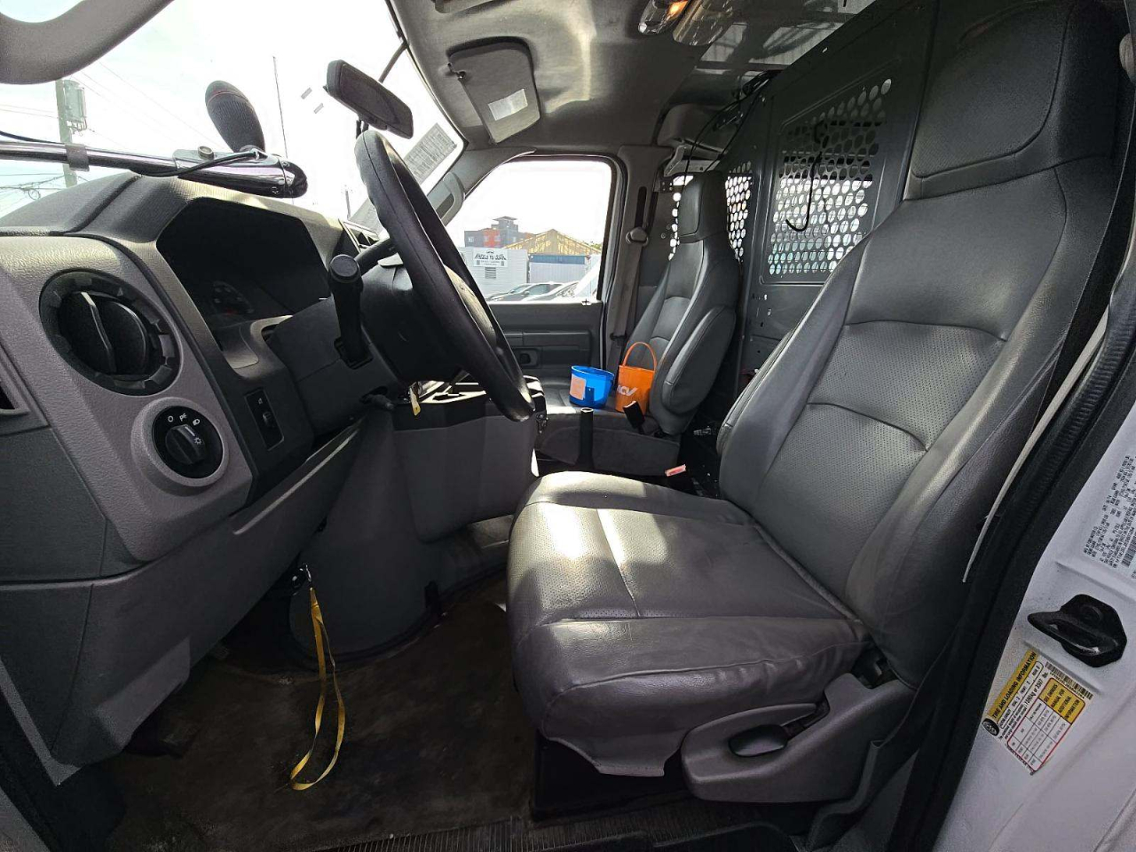 Ford Econoline E-250 2014