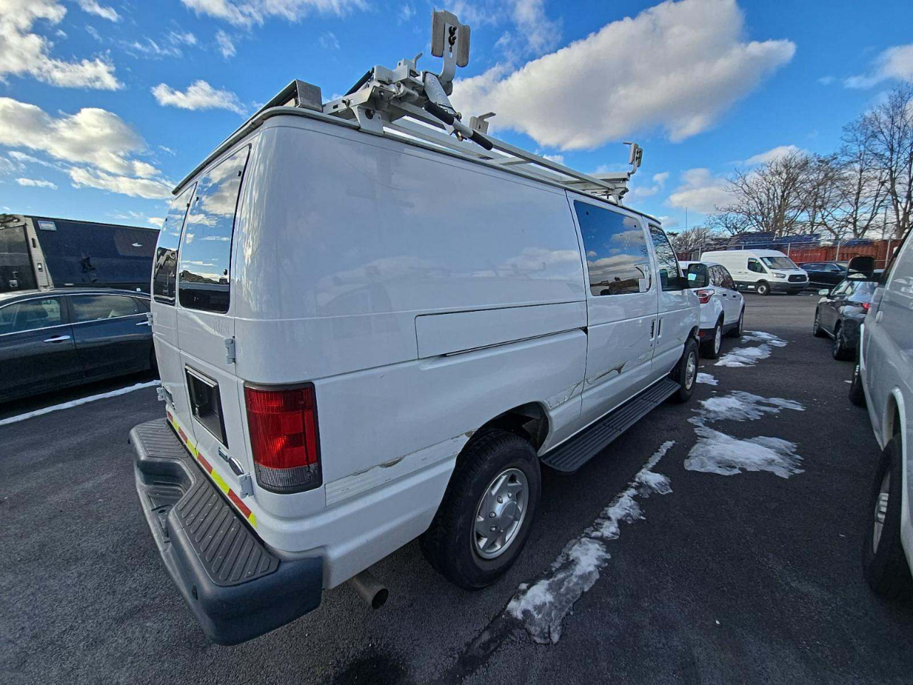 Ford Econoline E-250 2013