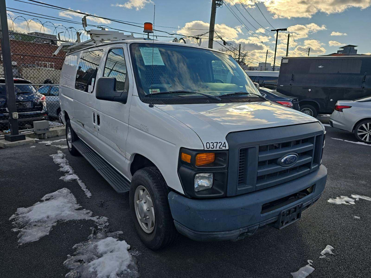 Ford Econoline E-250 2013