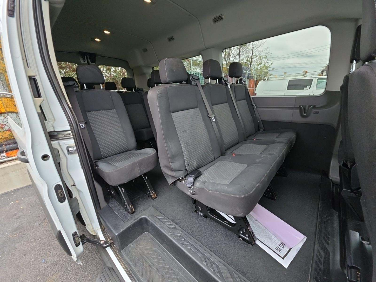 Ford Transit 350 Wagon Med. Roof XL w/Sliding Pass. 148-in. WB 2023 Ford Transit 350 Wagon Med. Roof XL w/Sliding Pass. 148-in. WB 2023