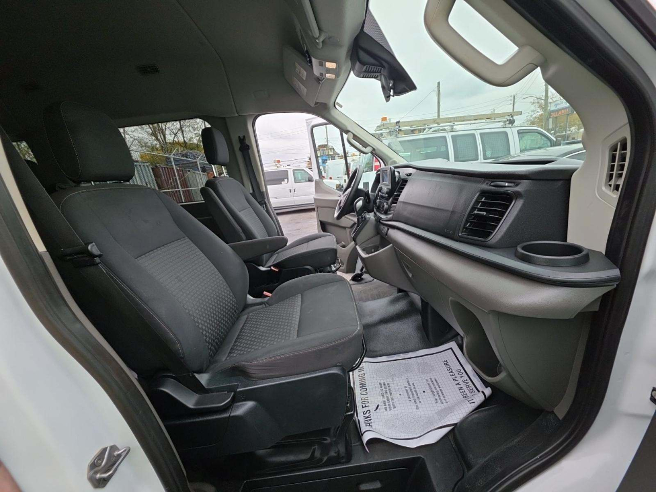 Ford Transit 350 Wagon Med. Roof XL w/Sliding Pass. 148-in. WB 2023 Ford Transit 350 Wagon Med. Roof XL w/Sliding Pass. 148-in. WB 2023